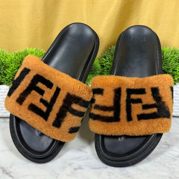 Fendi Zucca FF Logo Sherling Slides - Picture 1 of 6